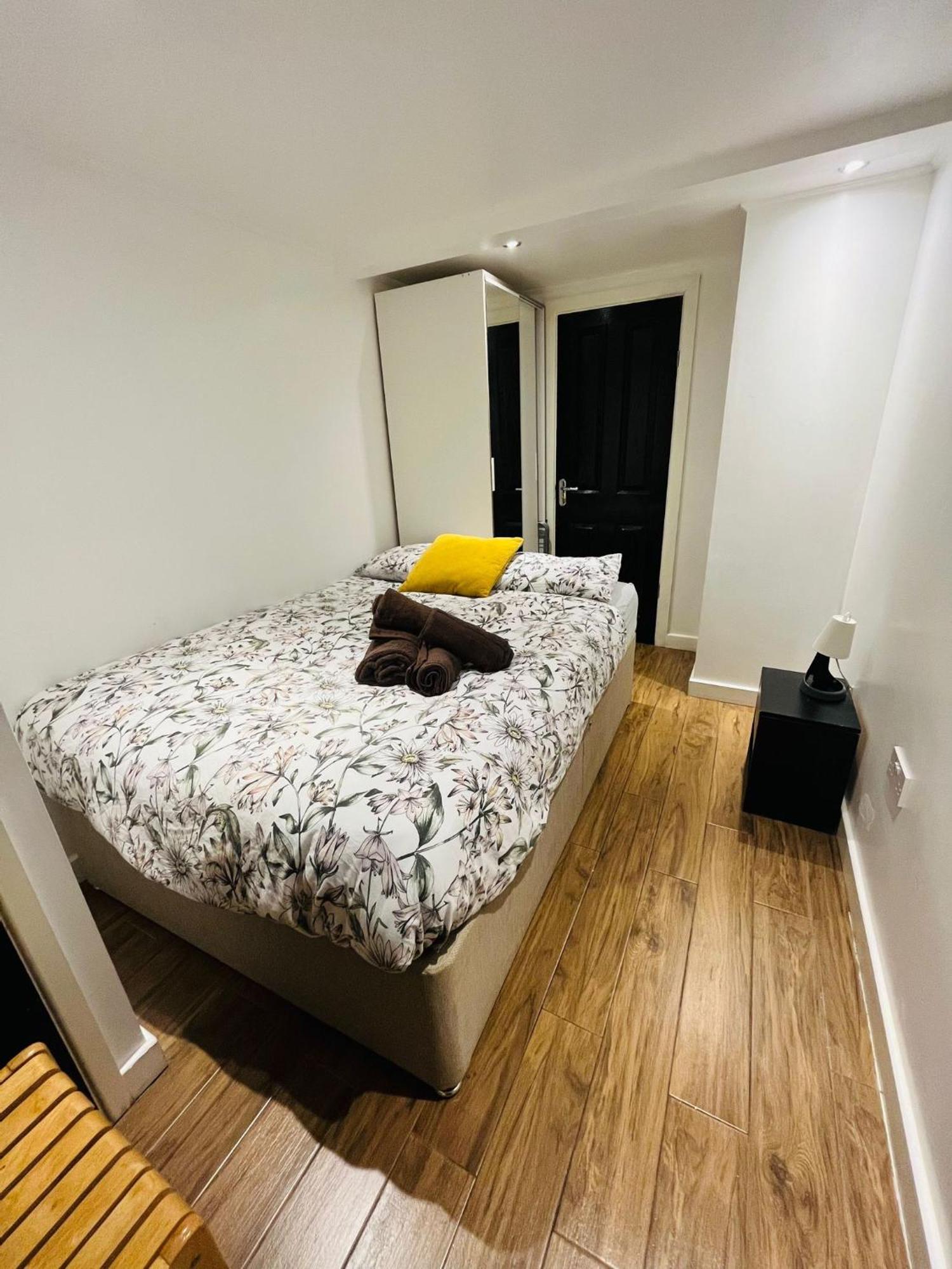 Exclusive Private One Bedroom Suite London Eksteriør billede